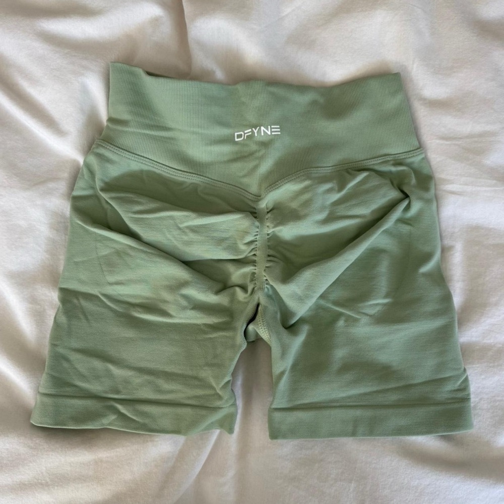 DFYNE Dynamic Shorts